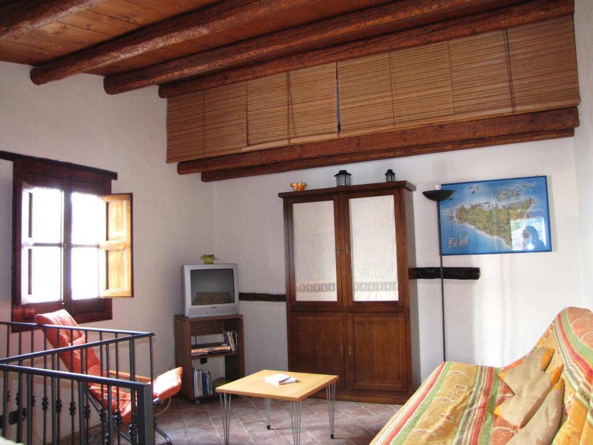 Vila Casa Velainvento Cefalù Exteriér fotografie